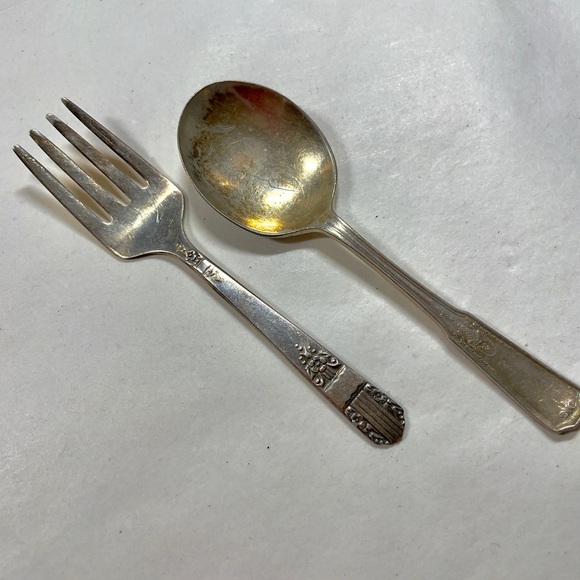 6-pc Vintage Silver Plate Nursery Forks and Spoons - Picture 8 of 16